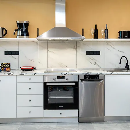 Aqua Velva Luxury Apartment